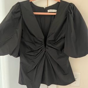 amanda uprichard black top